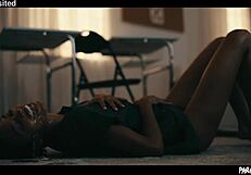 I'm obsessed with this lesbian orgy in class, squirting everywhere!