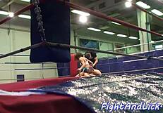 Wow, wrestling babes shaking those big asses!