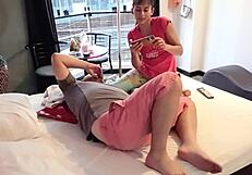 went to hotel to fuck and they jumped on me so good but i want more