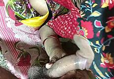 Indian matured aunty enjoys hardcore sex with young 18+ boy in steamy 1on1.