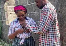 नॉटी अफ्रीकी मिल्फ के बड़े गैंड को एक्सप्लोरिंग, इंटेंस पाउंडिंग के साथ