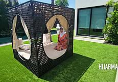 शाई रिच मुस्लिम मिल्फ हिजाब में हैंडिमैन को हार्ड फक्स करती है!