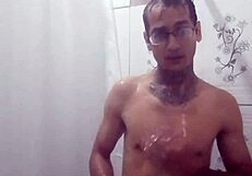 Leaked video of me showing off to neighborhood girl