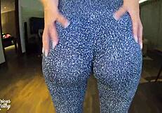MysteriousKathy shows cameltoe in leggings, ready for bold cock action!