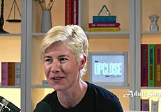 I love fingering my big ass during hardcore solo masturbation