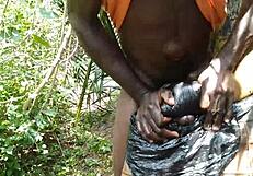 यो, देखो यह हॉट टॉय सब कुछ वेट और वाइल्ड बना रहा है!