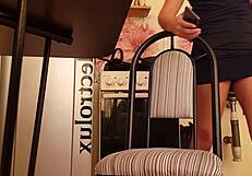 upskirt alumna de m�sica miranda sin calz�n