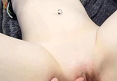 portrait video amateur close up masturbation