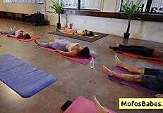 Natural beauty blonde slut takes big cum loads during yoga fucking - Lindsey Lakes Johnny Love