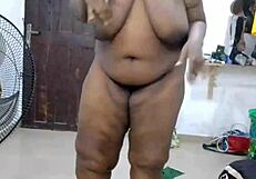 Chubby Curvy Girl's Homemade Dance for Rating