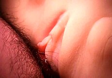 क्या उसकी शेव्ड चूत डबल टॉय से तुम्हें भी वाइल्ड कर देती है जैसे मुझे?