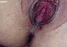 I finger my wet pussy while masturbating and get a creampie, ohh