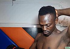 क्वीन डिवा पाटो क्रिस्सी जोह क्रिस के साथ पूरी वादा