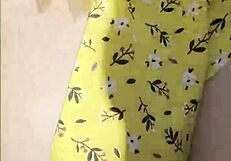 Wifey flashes big tits in car!