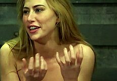 गैग्ड ब्लॉन्ड थ्रोट फक