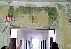 ROUGH homemade threesome with BIG TITS MILFS sucking and FUCKING bent over in lost place kaserne!