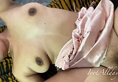 I fuck my boss wife while his on vacation