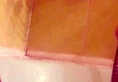 I masturbate my hemorrhoidal anus with hot water!