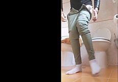 over 20 minutes in the company of my long pee