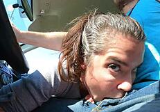 लकी उबर ड्राइवर - बीवी जिज पीती है