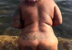 Hazelnutxxx Shaking Wild Azz?