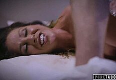 Conspiracy Theorist Meets Sexy Alien Female For Taboo Sex With Cunilingus And Cowgirl Riding