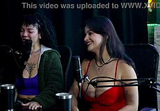 Se tornou famosa na cidade, o pai viu seu vídeo pelada, levou cuspida na buceta, não aguenta sexo forte e o ex - Faroraf watch on Sheer Red.