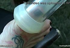 ह्यूज टिट्स मिल्फ वुड्स में मशीन से चोदने पर वाइल्ड फील करती है