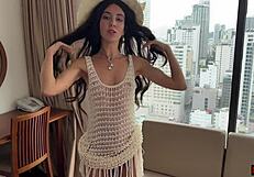 Gorgeous spanish blanca tries russian white cock on vacation