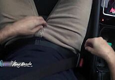 marido corno fragra esposa gostosa fodendo com o amigo no sofa de casa pela camera de seguran�a