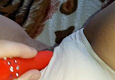 I teased my clit with a vibrator until i cum