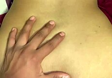 लैटिना बीवी झुककर एमेच्योर डॉगी चुदाई करवाती