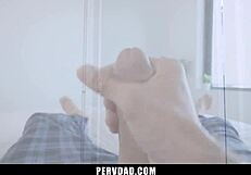 विच सौतली बेटी सक्सेस बनी ससुर से चुदाई