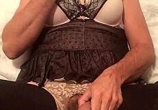 Pissing player in dirty action