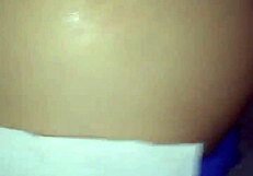 i can't resist this arab milf's hot ass