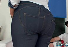 cuck enjoys watching his wife barra brass with a young stud