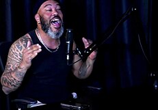 After vacation anxiety, she enters camera, shocked by man's ass and doll fetish!