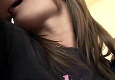 girls lick and finger