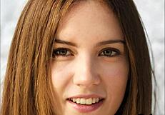 Mistress Kittiwips Ties Up Guy In Hogtied Bondage For French Audio Footjob And Jerk Off Instructions In Femdom Fantasy