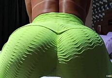 Fabi Drumond, the hot MILF, does an intense workout with her personal trainer, getting fucked hard.