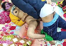 देसी जोड़ा पूरी रात सेक्स अनकट टॉयलेट के बाद चूत गर्म रोमांस और हार्डकोर