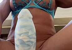 yes it does fit and it feels so good