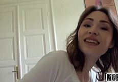 Tourist Secretly Tapes Anal Exploits With Teen Macy.