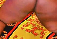 In this update, sundaydogood614 showcases her shaved pussy in a homemade amateur video