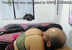 बड़े चुचों वाली सौतेली बहन ब्लैक कॉक से मुंह में माल