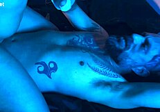 i am craving pussy and feet attention! lick my big ass and toes!