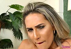 i'm a transsexual blonde bella atrix playin with my cock n toys