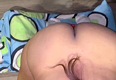 Roommate with big ass sucks my cock deep and swallows cum for rent payment