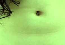 Novinha gostosa 4 shows off her curves