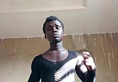 Kwameoppong65 Heating the Day with a Little 18+ Dance and Big Cock